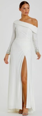 Mac Duggal 12231 Beaded Cuff Drop Shoulder Faux Wrap Gown NWOT sz 8 White 
