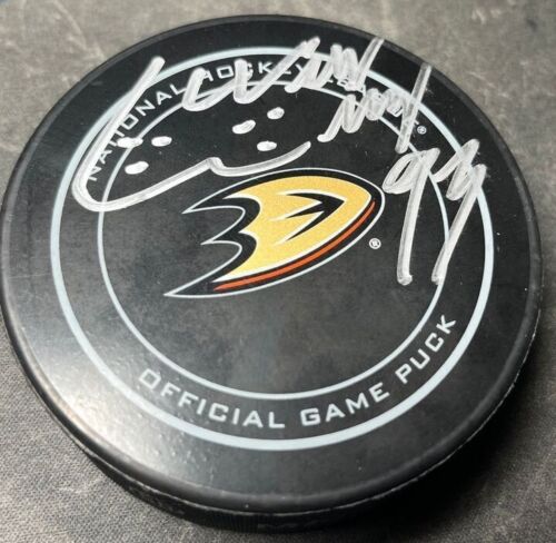 Autographed NHL Official Game Puck Anaheim Ducks Mascot Wild Wing RARE