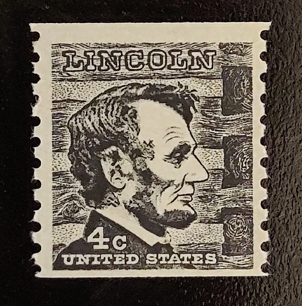 Abraham Lincoln 4 Cent Stamp In Unused Us Stamps (1941-Now) for