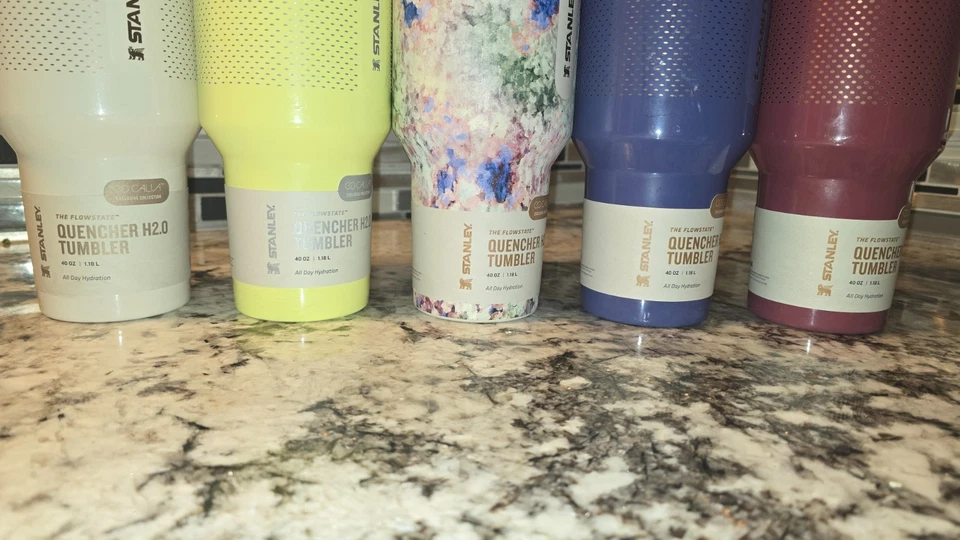 BRAND NEW- Stanley X Calia Quencher H2.0 Tumbler 40oz - Yellow (Multiple colors) - Изображение 4 из 4