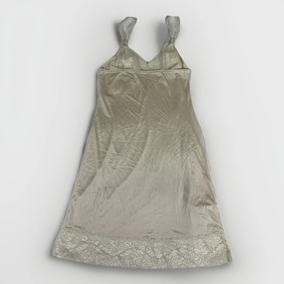 Hanes Silk Reflections Nightdress Womens 34 Beige Floral Lace Detail Stretch - Image 2 of 4