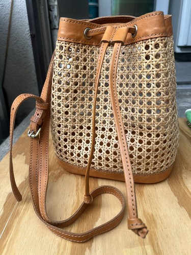 NWT Bembien Benna Rattan Bucket Bag Woven Drawstring Crossbody Caramel Leather