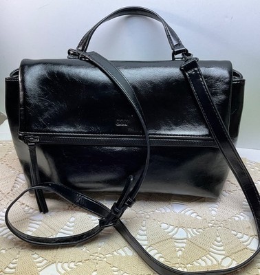 DKNY Jayeson Crossbody Bag HandleBlackCalfskin PolishedLeather LogoZip FlapClose