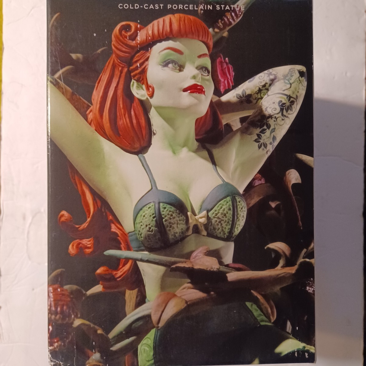 (DCボムシェルズ) DC Bombshells オフィシャル商品 レディース Poison Ivy パーカー ヘザー フード付き トレーナー BI188 DC Collectibles DC Comics Bombshells Poison Ivy Statue for