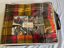 Vintage Mid Century FARIBO Pak-a-Robe PLAID STADIUM BLANKET 50x70 In Zip Case