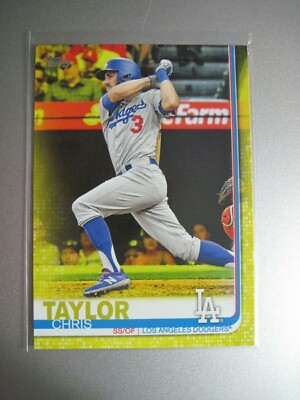 2019 TOPPS WALGREENS YELLOW CHRIS TAYLOR #72