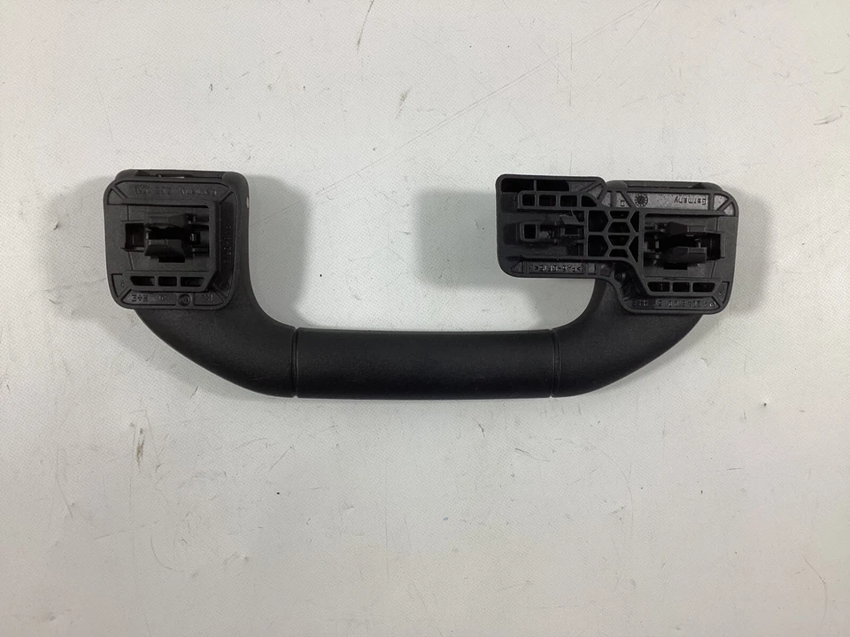 Mercedes Benz C300 2011-2015 trasero izquierdo interior techo agarre mango OEM. Foto 2 de 4