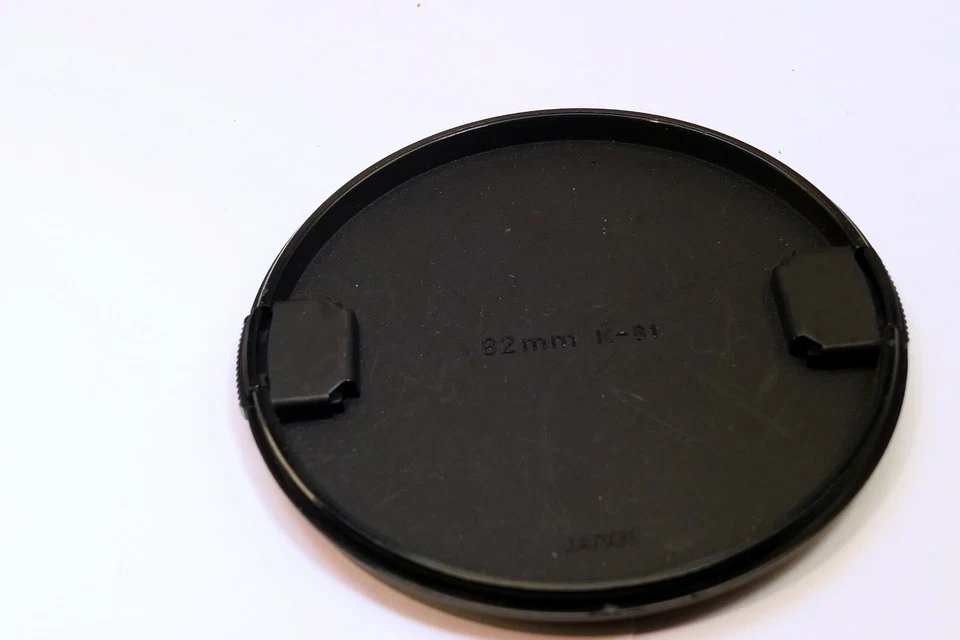 Sigma 82mm Black Plastic Front Lens Cap Snap On Genuine OEM - Image 3 of 4