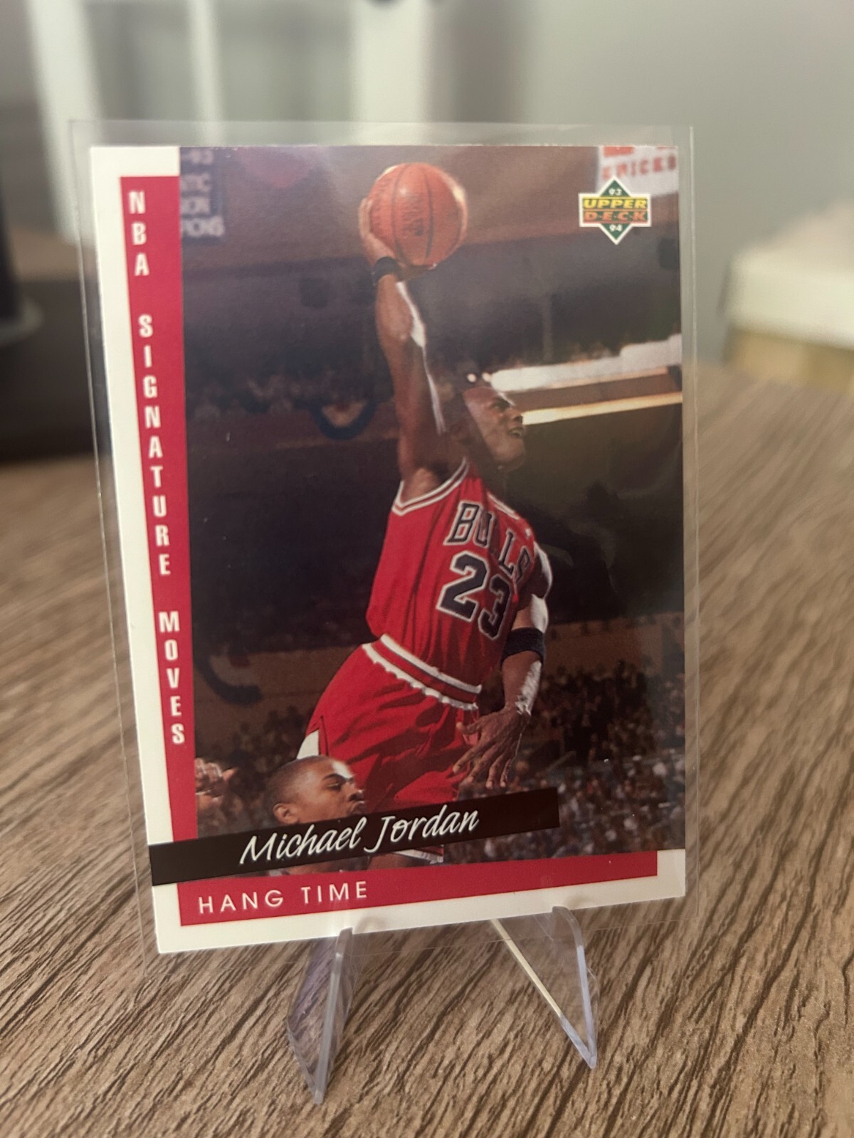 1993-1994 Upper Deck Michael Jordan NBA Signature Moves Hangtime #237