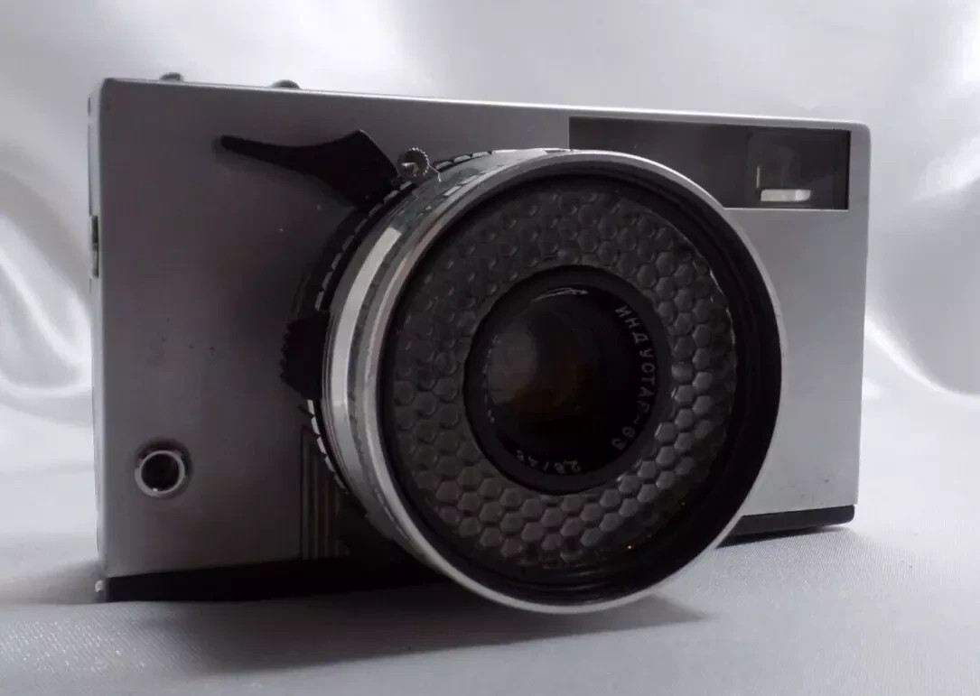 ZORKI 10 / INDUSTAR-63 45mm f2.8 RF機 Russian USSR Camera ZORKI 10 lens Industar-63 2.8/45 35mm