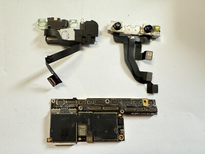 Carte Mère IPhone X 64Go - Défectueuse (ne S'allume Pas) - Pour Pièces Ou Swap