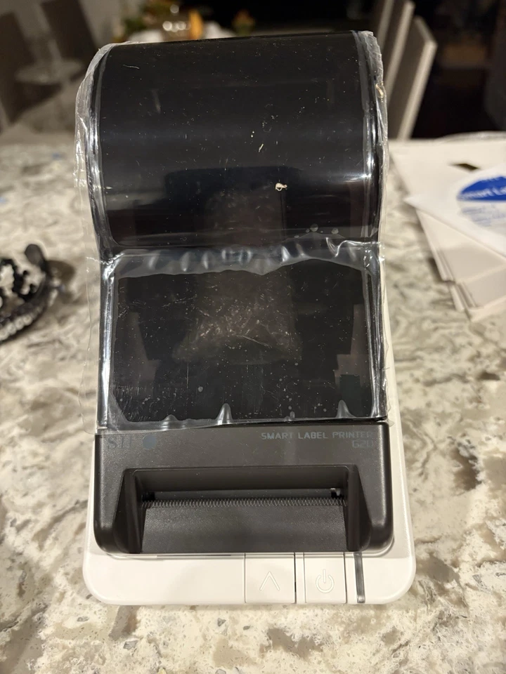 Impresora de etiquetas térmicas inteligentes Seiko SII SLP 620 con cable de alimentación y etiquetas Foto 4 de 4