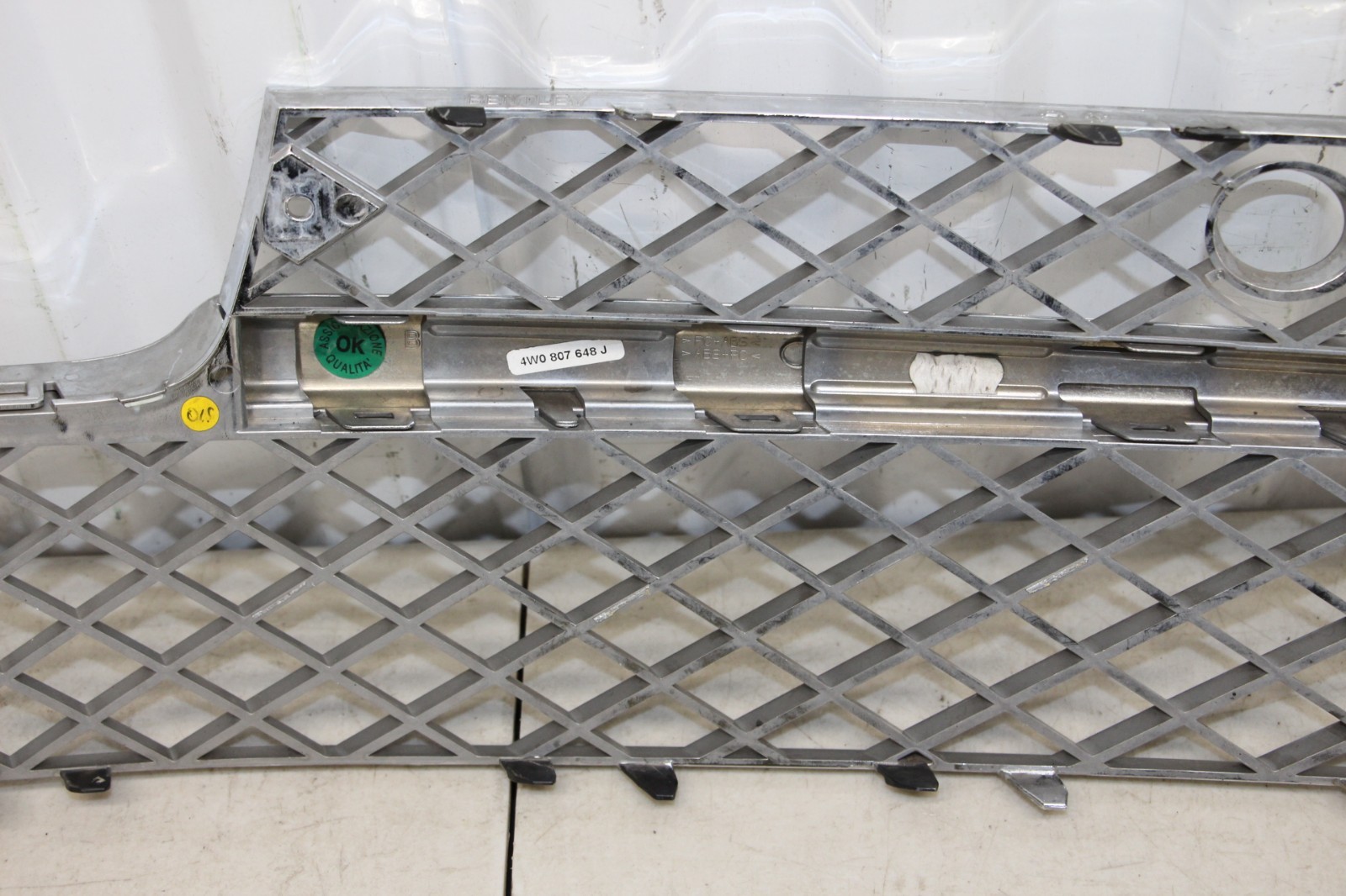 Bentley Continental Flying Spur 2013-2017 Right Grille Chrome