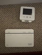 Schneider Drayton Wiser Multi-Zone Smart Thermostat Kit 2 White