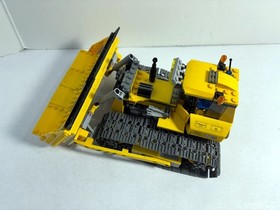 LEGO City: Construction: Dozer 7685 (2009) retired