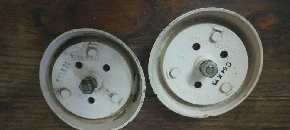 Peugeot 404 Berline Catadioptre Arriere Gauche Seima 2033 - Image 2 of 4