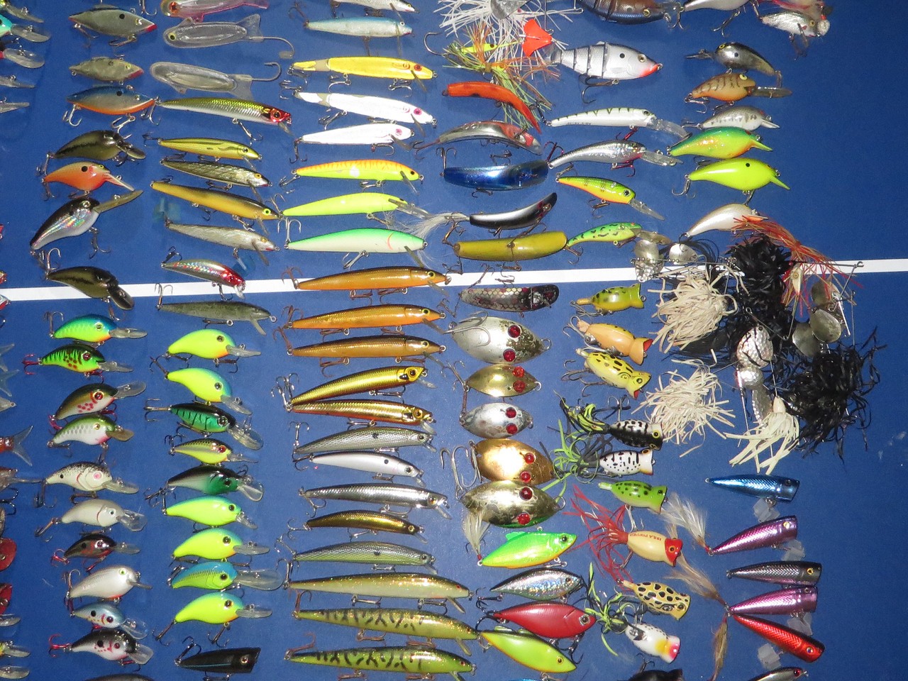 Huge Fishing Lure Lot over 250 Lures Rebel Rapala Berkley CC Creek - Image 9