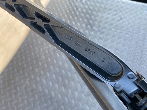 ✔JUEGO DE ESCOBILLAS LIMPIAPARABRISAS LEXUS 13-15 GS350 OEM - Imagen 4 de 4