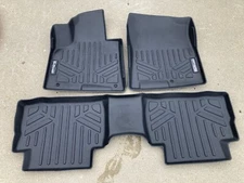 Smartliner Custom Fit All Weather 2 Row Floor Mat Liner Set Compatible2021-2023