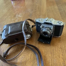 Zeiss Ikon Ikonta Film Camera Vintage Photography Prontor SV in Case Untested