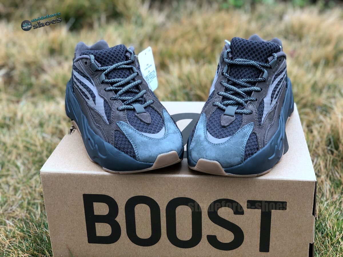 brown gray Yeezy Boost 700 V2 “Static” EG6860 Sports shoes brown gray Yeezy Boost 700 V2 “Static” EG6860 Sports shoes