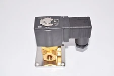 NEW SMC VX3224-02T-3DR1-B 3 PORT SOLENOID VALVE 4 (COM, Single Unit), 110 V ac, 