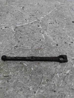 White Lever-trip Power Lift B1506B