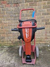 Hilti TE 3000-AVR Electric Breaker 110V Heavy Duty Demolition Concrete Breaker