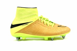 nike hypervenom phantom 5