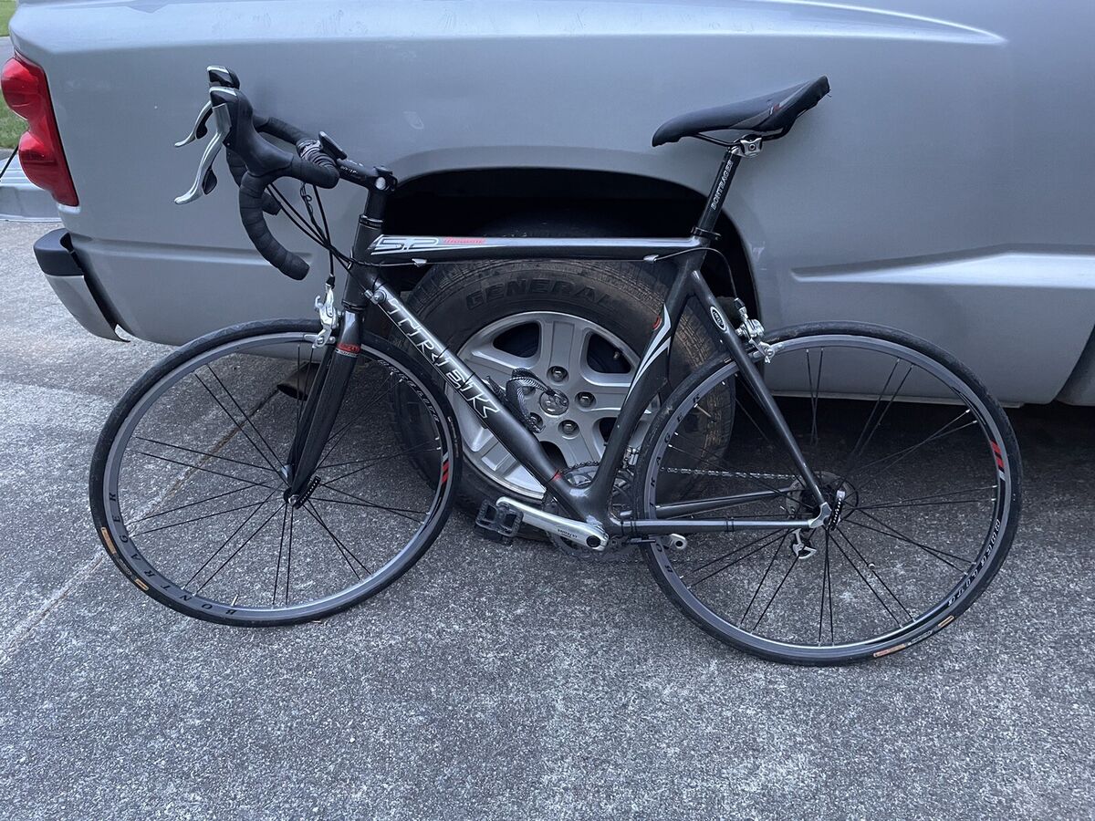 Trek Madone 5.2 carbon fiber road bike 56 Cm - Large | eBay Trek Madone 5.2 carbon fiber road bike 56 Cm - Large | eBay