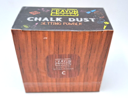 The Crayon Case Chalk Dust Setting Powder Box Wear. # C NEW - Afbeelding 1 van 6
