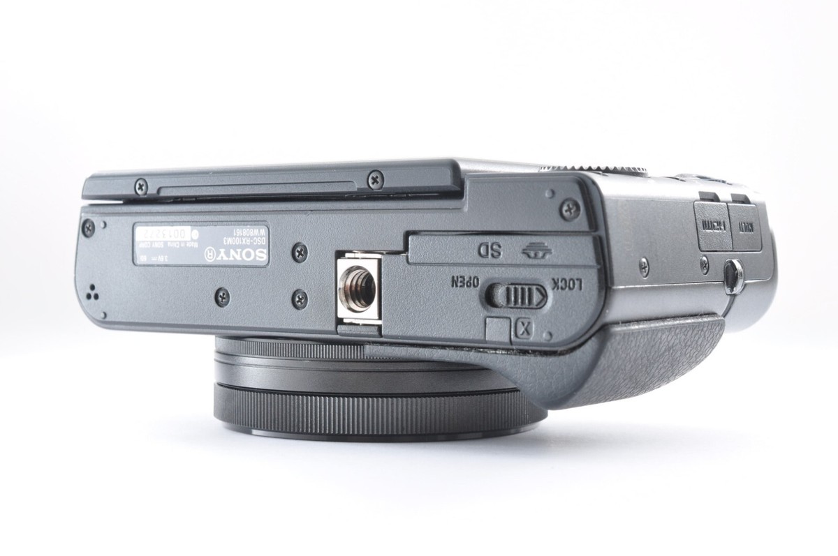 Sony CyberShot DSC-RX100M3 RX100 III Digital Camera JAPAN Near