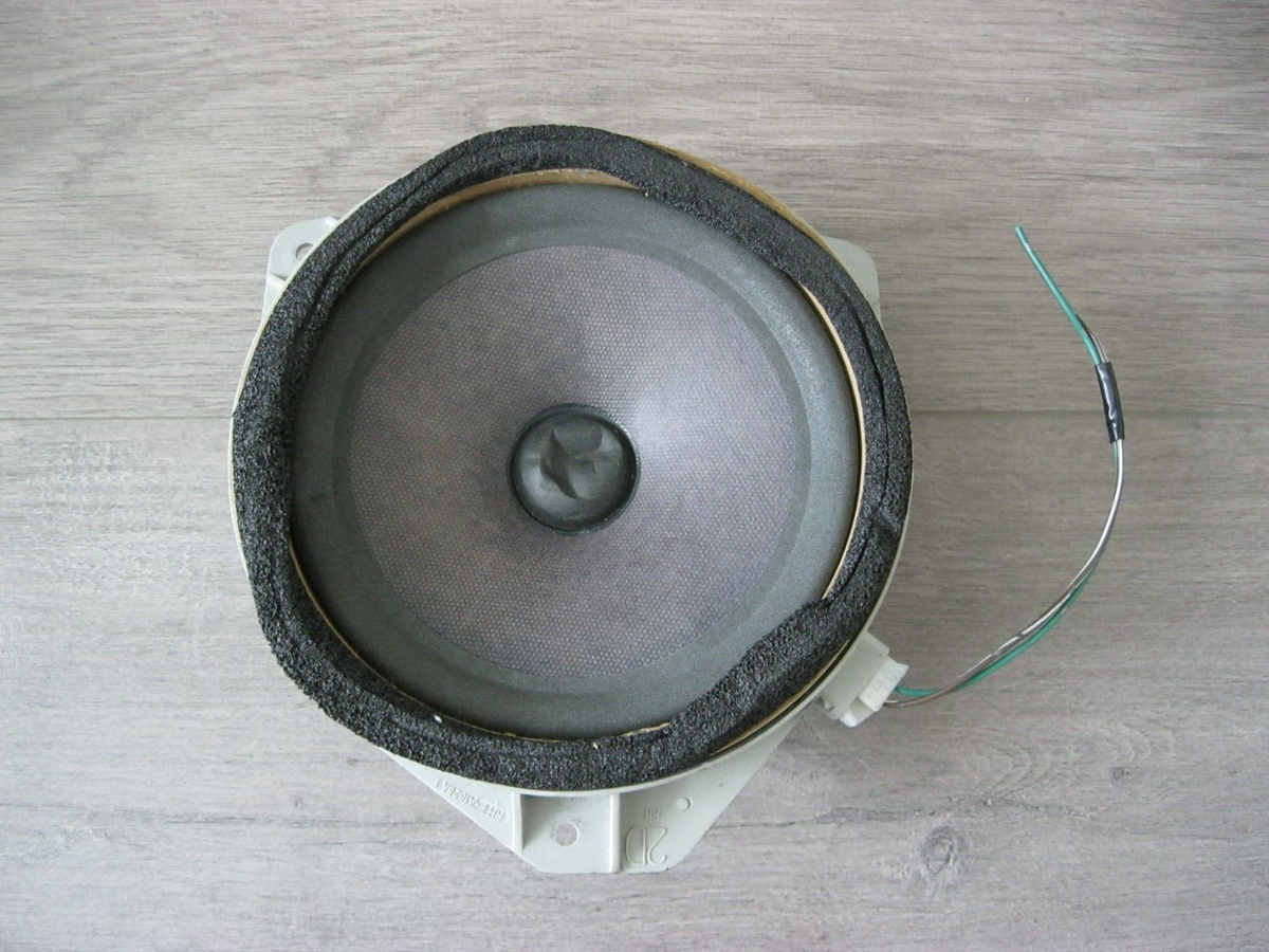 2005-09 SUBARU LEGACY GT OUTBACK Front RIGHT Passenger Door