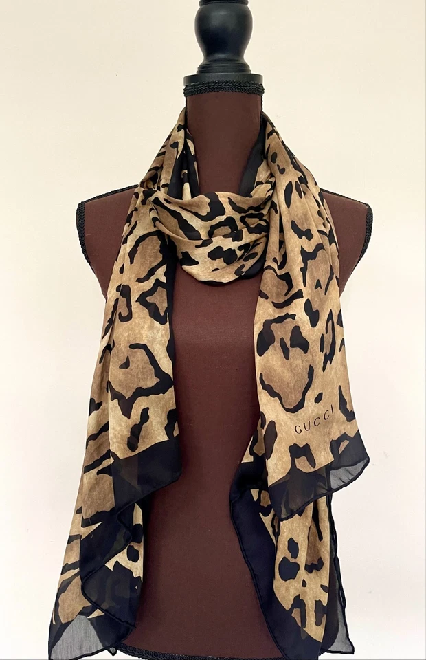 Gucci Envoltura de Seda Leopardo Estampado Animal Negro Beige Gasa Unisex Estola Envoltura Foto 4 de 4