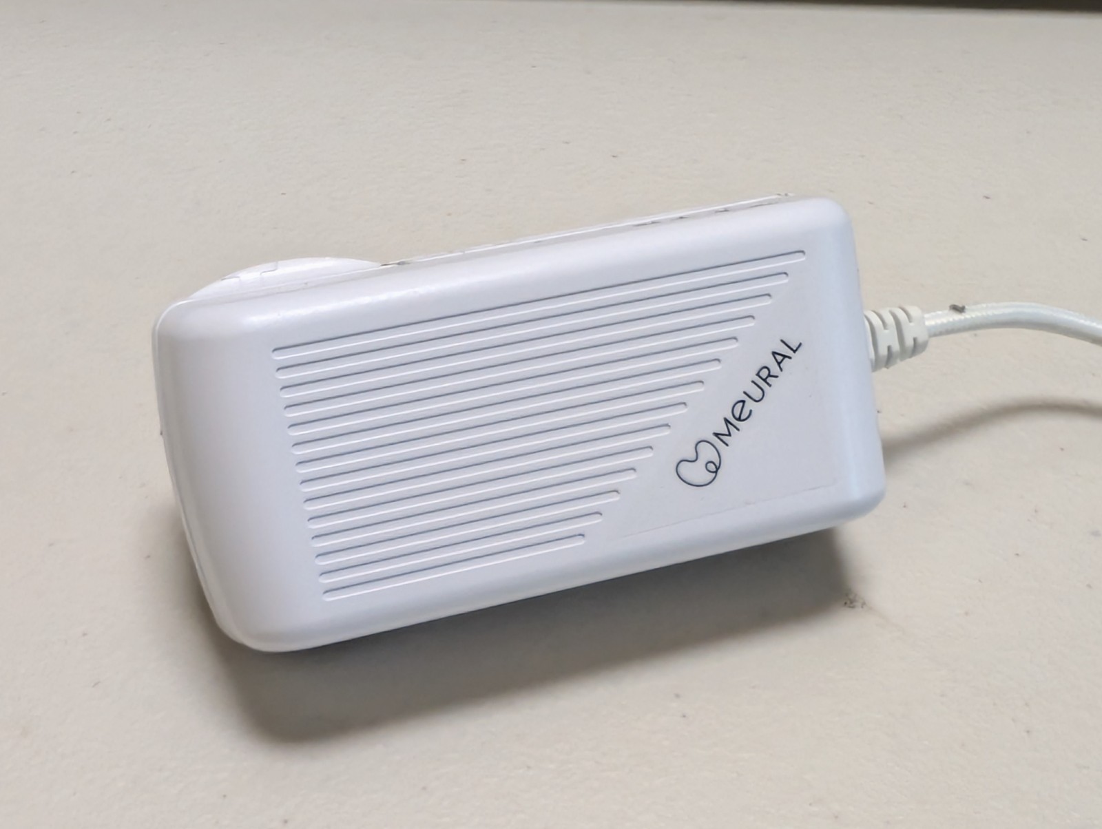 MEURAL Canvas 27" LEONORA Black WIFI Connected Smart Art 29"X19" DIGITAL FRAME