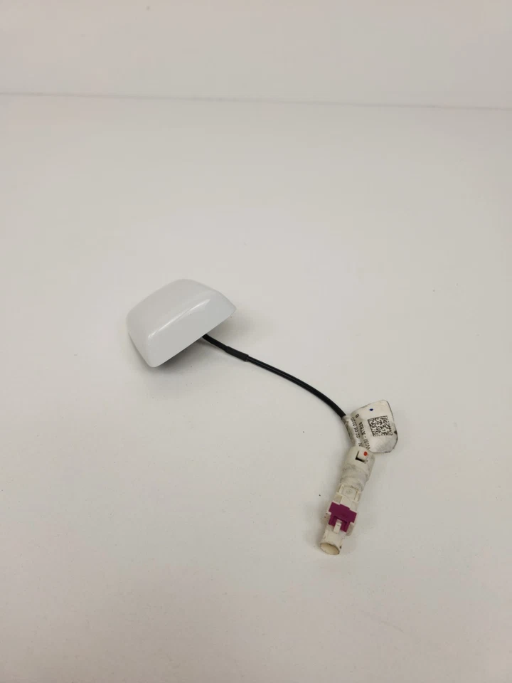 2020-2025 PORSCHE 718 SPYDER TOP UPPER ROOF MOUNTED RADIO ANTENNA 9P1035507 OEM  - Image 4 of 4