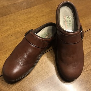sas clogs
