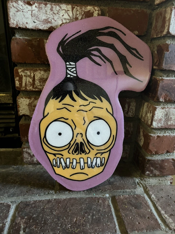 Hecho a mano pintado a mano BeetleJuice Beetle Juice Halloween signo a rayas Foto 4 de 4