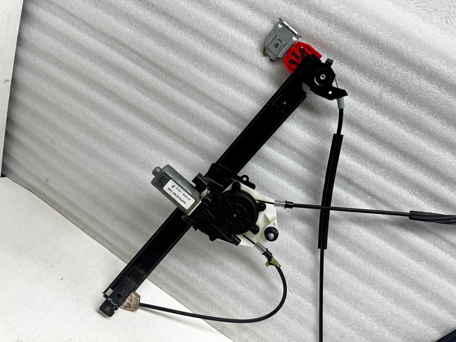 P41035 2003-2012 Maserati Quattroporte M139 Rear Window Regulator with Motor RH