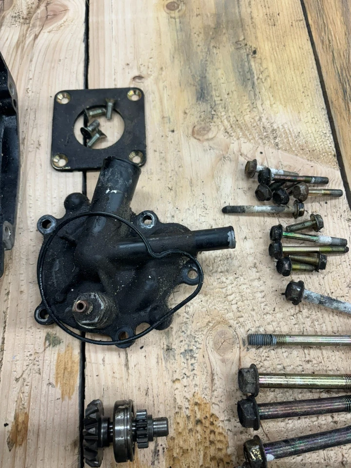 1992 WILDCAT 700 曲轴箱总成 3003-940 RW6222 — 第 4/4 张图片