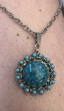 Turquoise Floral Pendant Necklace