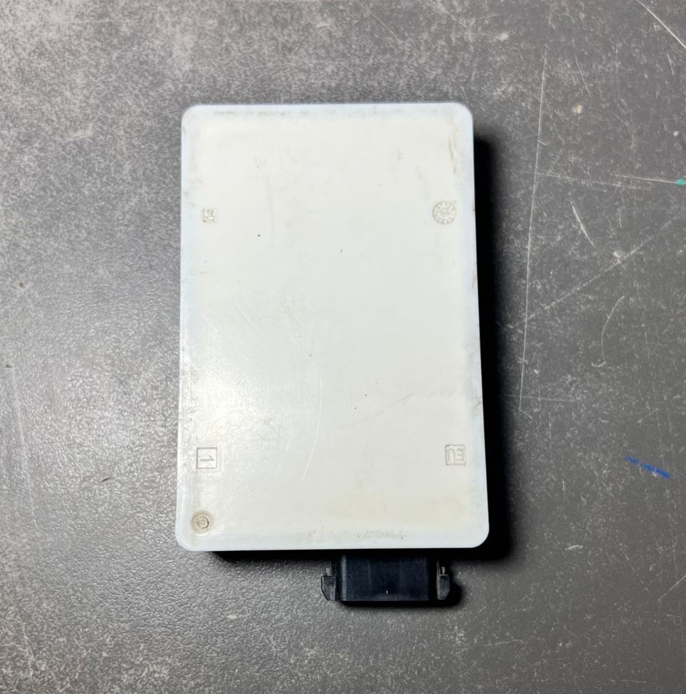 Mercedes W205 W222 Bumper Blind Spot Radar Distance Sensor Module A000 9058702