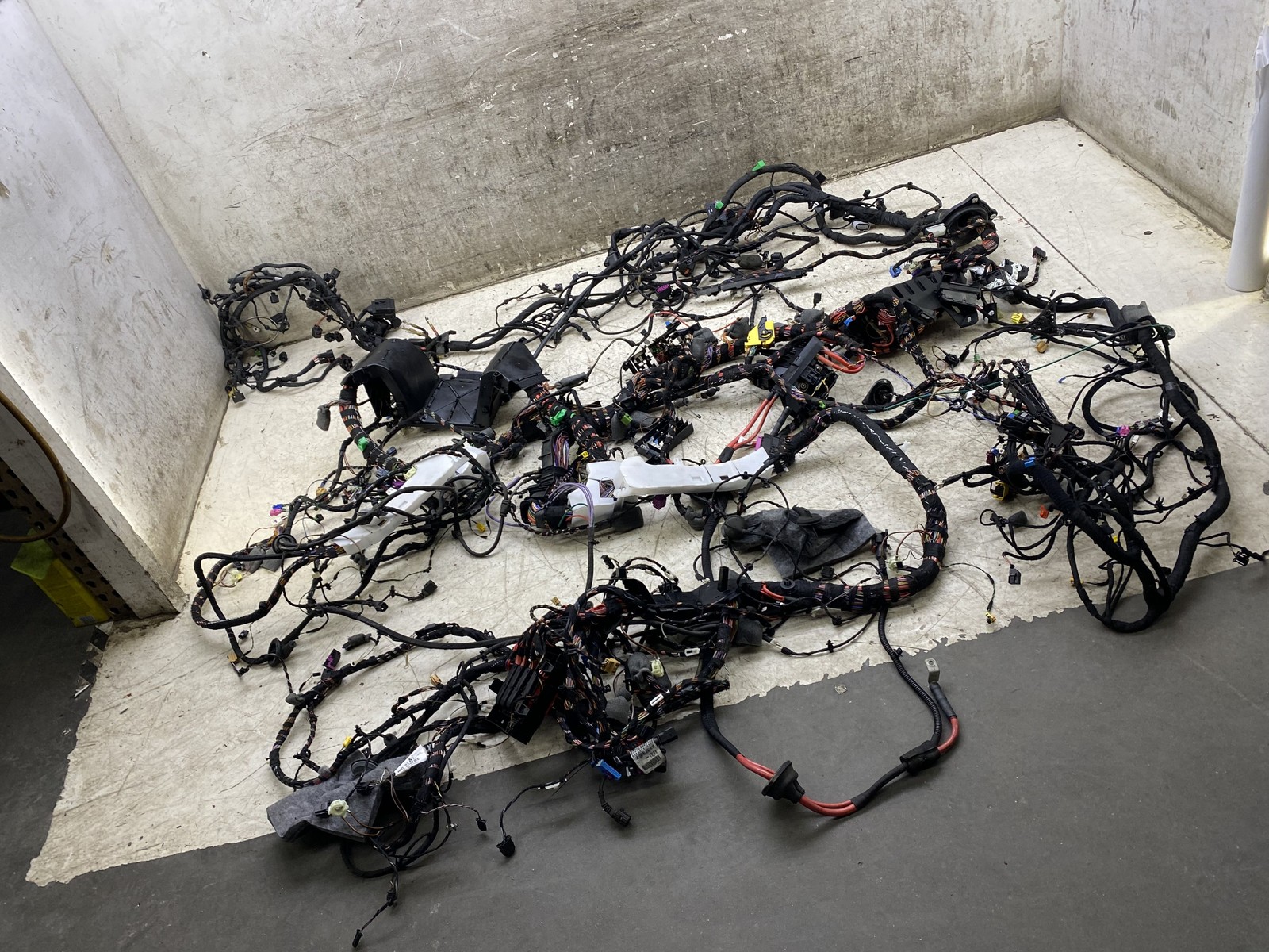 2016-2020 BENTLEY BENTAYGA OEM 6.0L W12 MAIN CABIN BODY WIRE HARNESS 36B971051JT