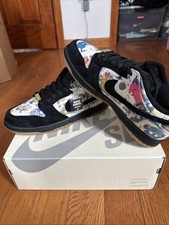 Nike SB Dunk Low x Supreme Rammellzee for Sale Nike SB Dunk Low x Supreme Rammellzee for Sale