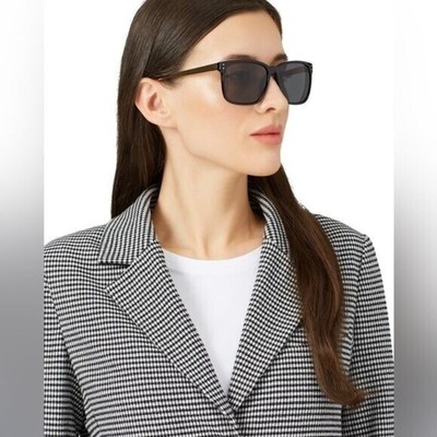 rtr Linda FarrowBlack Gold Sunglasses colorblock square fit unisex Alona Sunglasses in Black Frame by LINDA FARROW main image 4