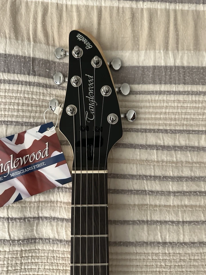 🔥🔥 ¡Nueva guitarra eléctrica Jack Daniel’s! Foto 2 de 4