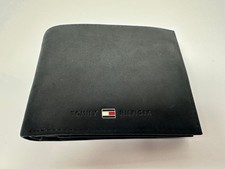 Image of Tommy Hilfiger Johnson CC Flap & Coin Pocket Wallet AM0AM00660 Brand New