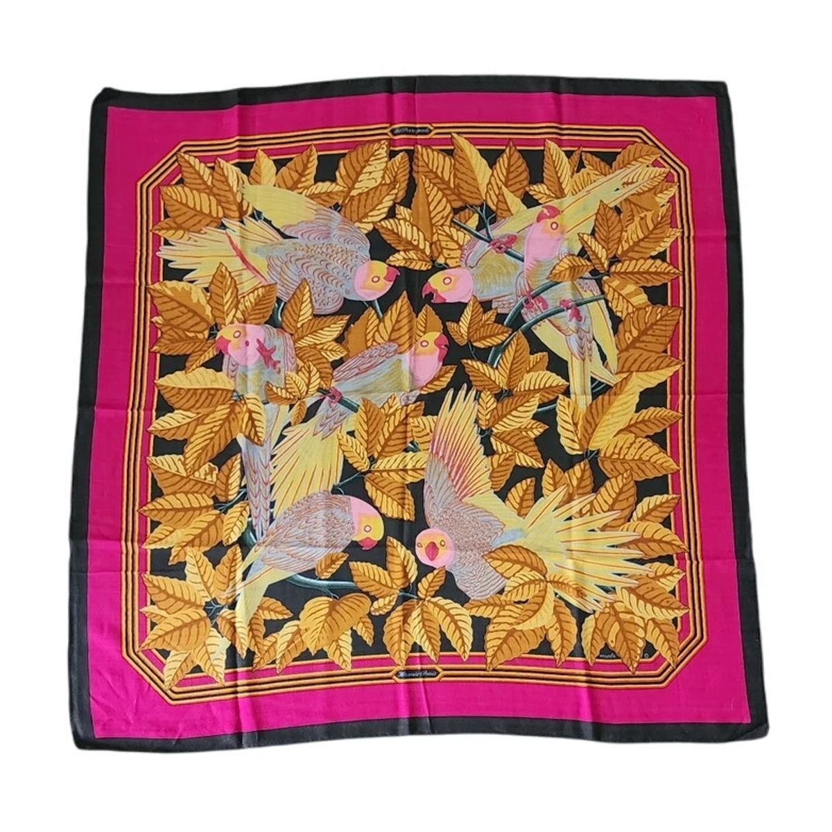 Châle Hermès Les Sangles Par J.Metz – Fuchsia, 140cm, Cachemire Et Soie, Occasion Très Bon état