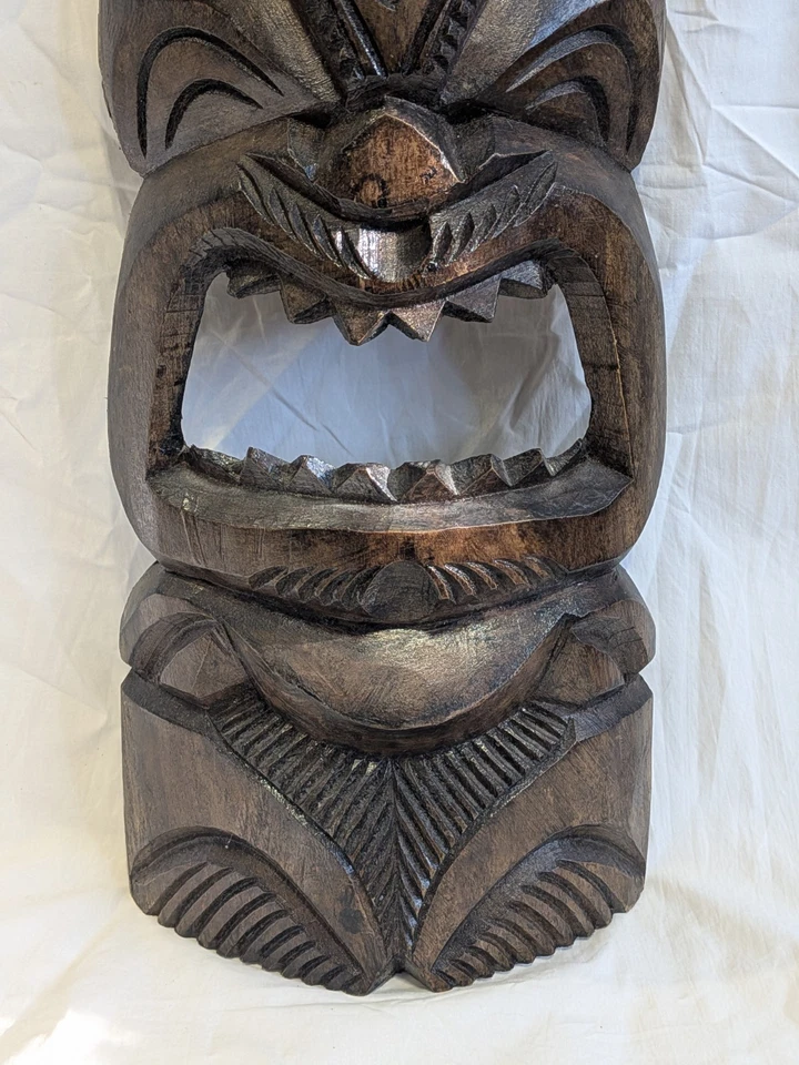 Vintage 18" Hawaiian Islands Hand Carved Wooden Tiki Mask Wal Hanging Decor - Image 3 of 4