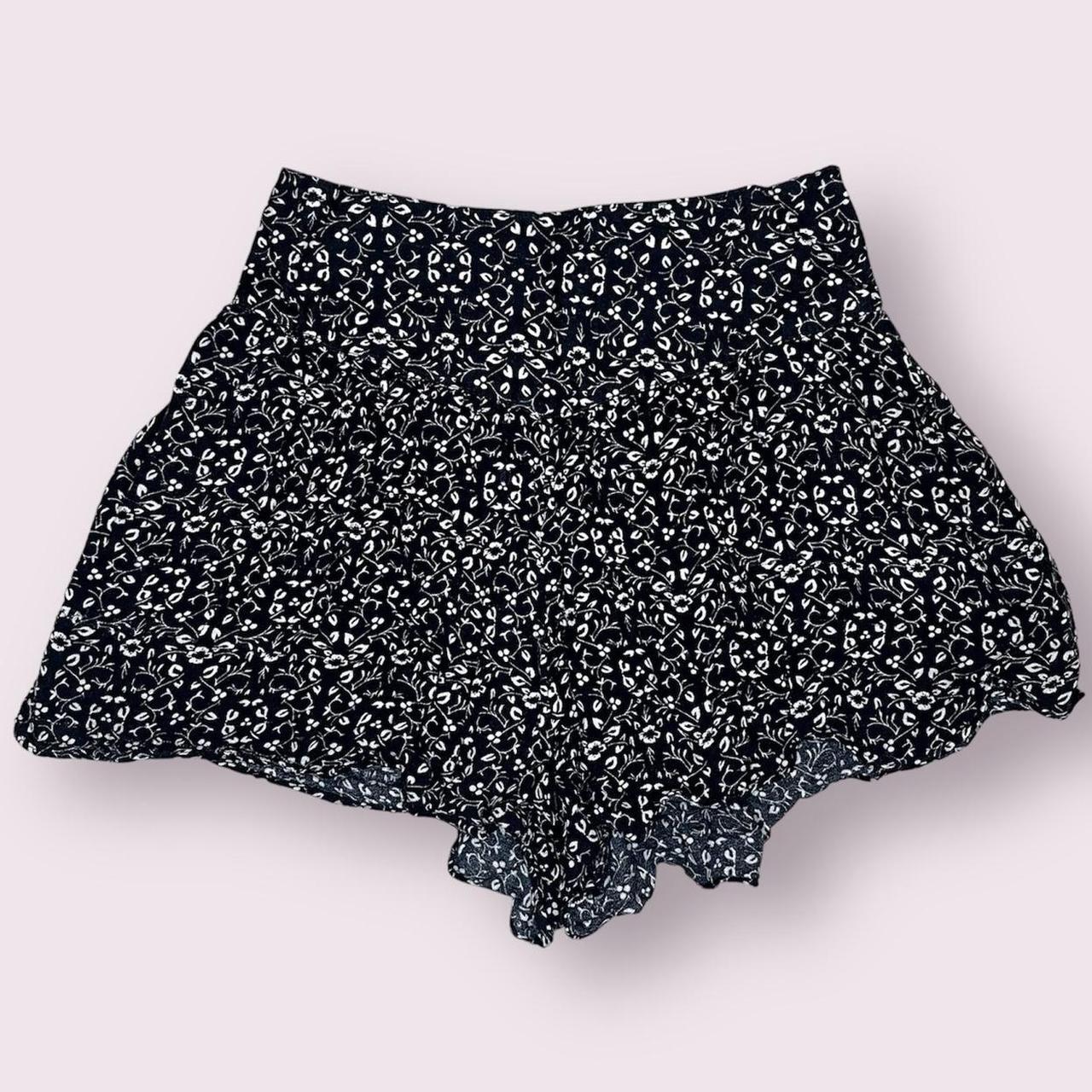 cute basic minimal floral patterned flow shorts s… - image 3